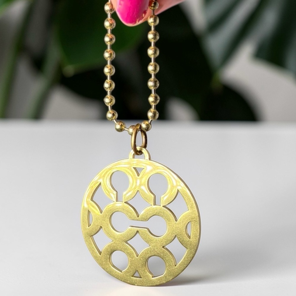 Vintage Coach Gold “C” Cut Out Pendant/Bag Charm